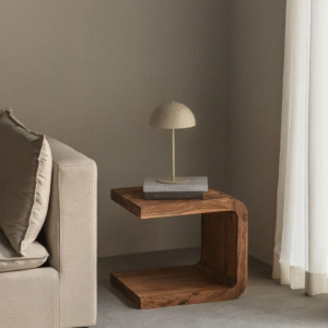 Sidebord i C-formet
